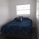 Beaches Motel